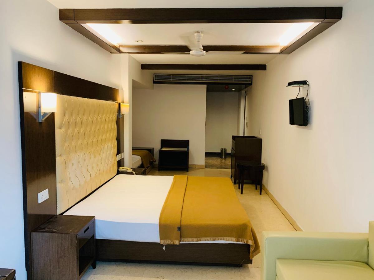 ניו דלהי Metropolis Tourist Home Paharganj מראה חיצוני תמונה