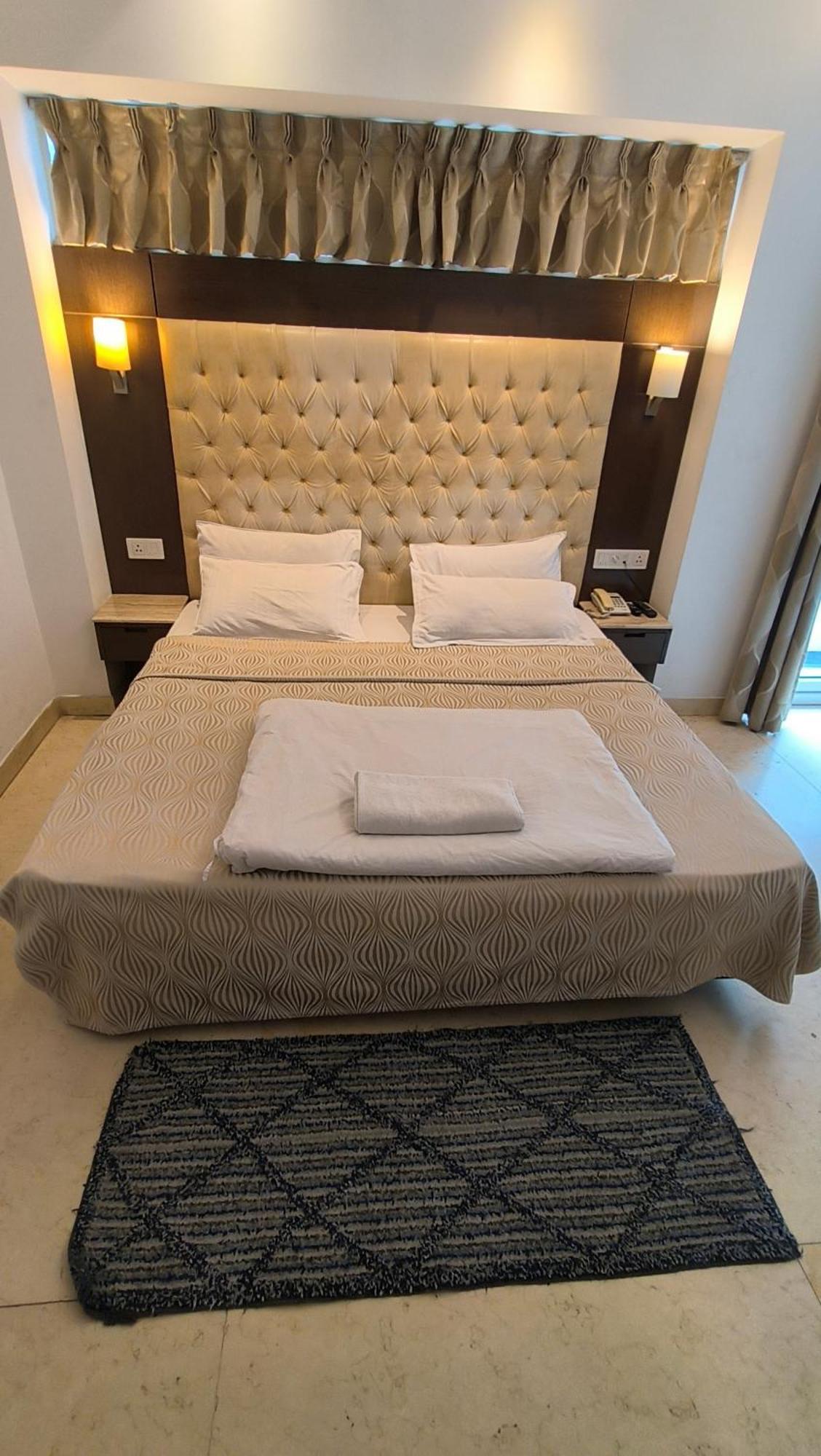 ניו דלהי Metropolis Tourist Home Paharganj מראה חיצוני תמונה