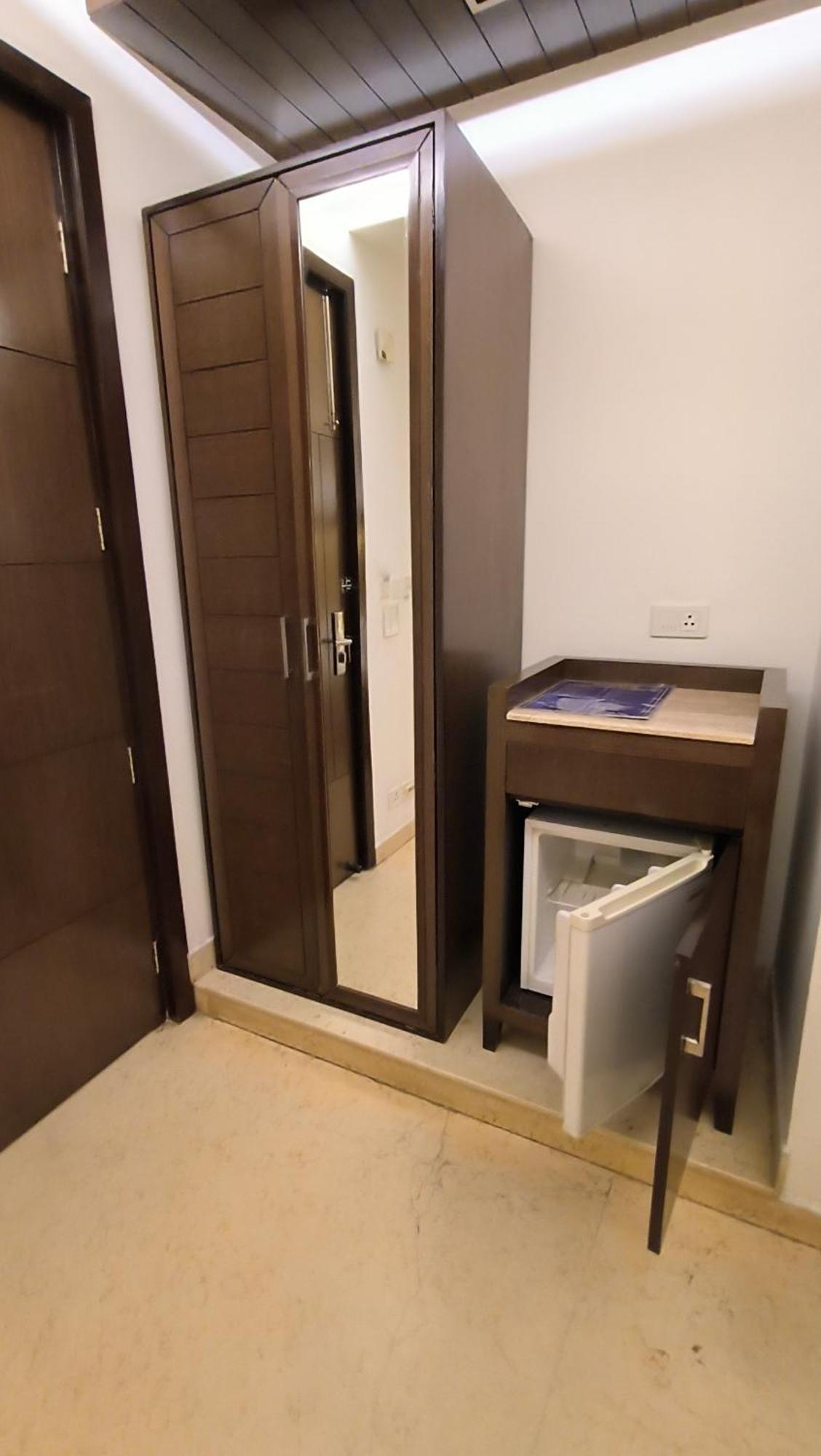 ניו דלהי Metropolis Tourist Home Paharganj מראה חיצוני תמונה
